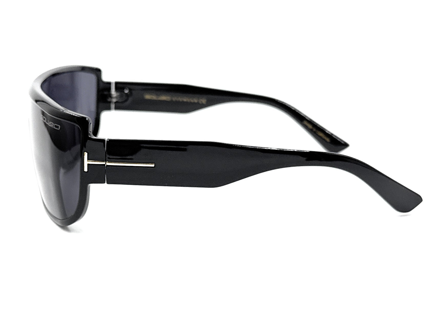 Squaro Bold Flat Top Shield Sunglasses - Black Frame with Smoke Gray Lenses Premium Quality Fashion Sunglasses – Black Frame with Gradient Gray Lenses | Classic Square Design SQ20251563