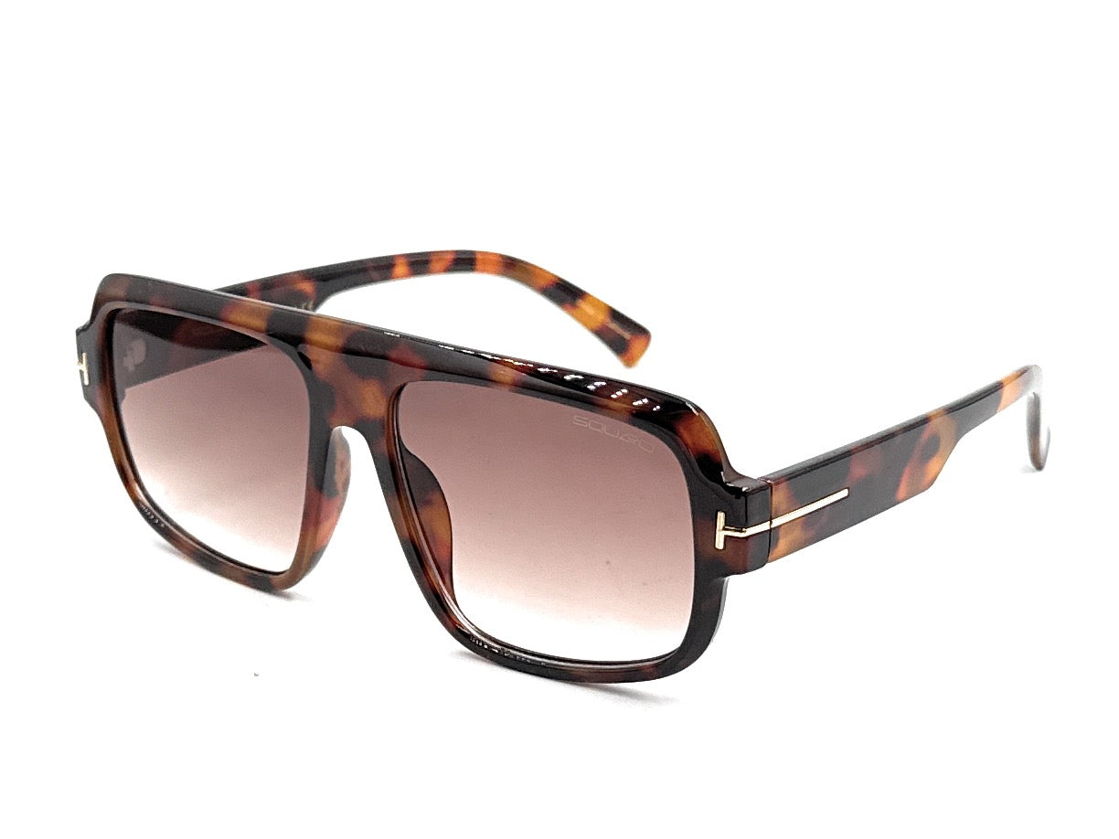 SQUARO Premium Quality Fashion Sunglasses – Black Frame with Gradient Gray Lenses | Classic Square Design SQ20241520