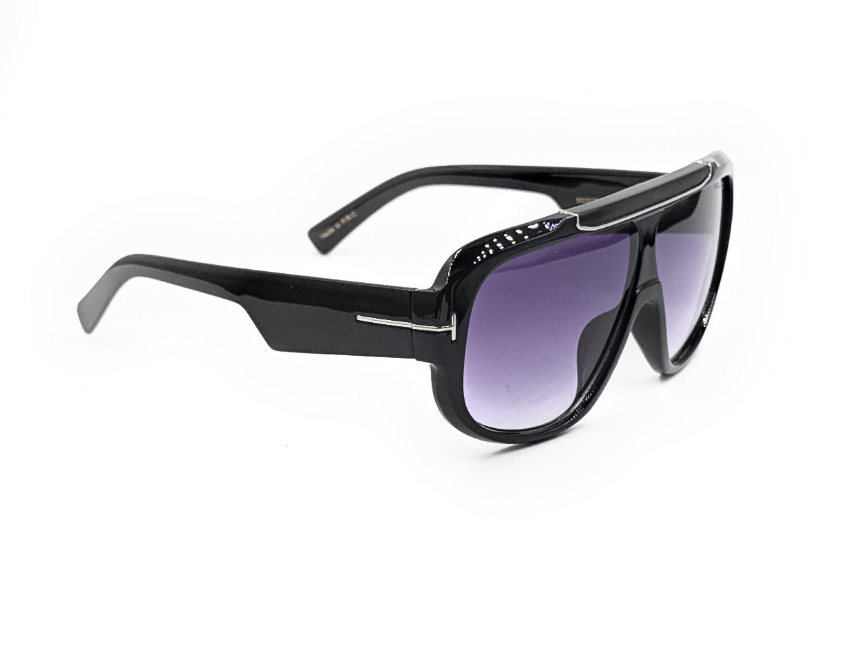 SQUARO Premium Quality Fashion Sunglasses – Black Oversized - Black Frame with Gradient Gray Lenses | Classic Square Design                                 SQ20241520