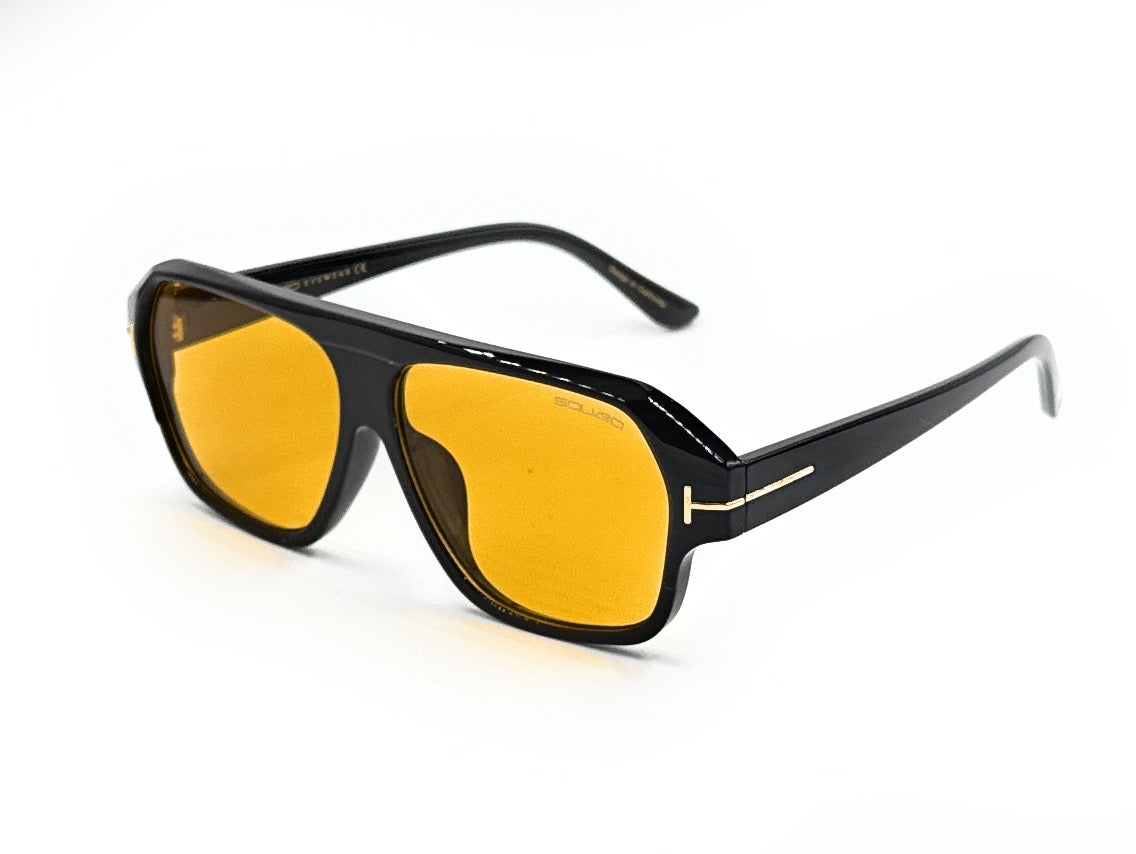 SQUARO Premium Quality Fashion Sunglasses – Black Frame with Gradient Gray Lenses | Classic Square Design SQ20241520