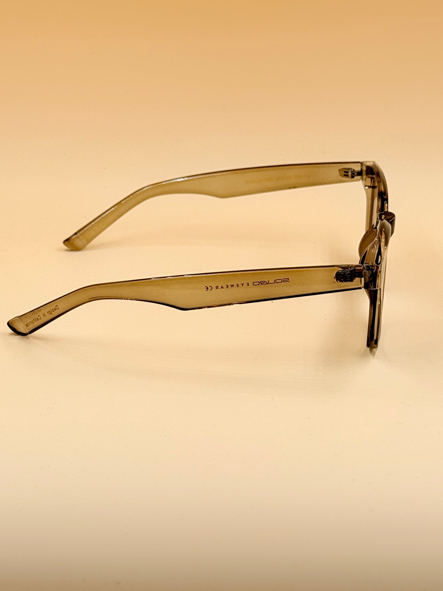 SQUARO Sunglasses – Lightweight Premium quality Frame with the metal Hinges UVA-400                SQ20261598 49#22-136