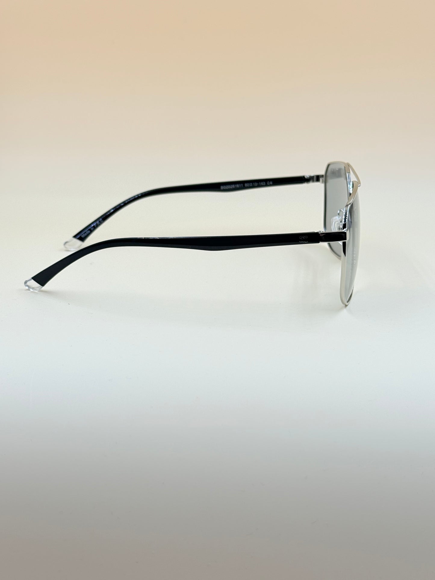 SQUARO Polarized Photochromic Rectangular Sunglasses – TR90 + Metal Frame | UV400 Protection High Quality Light weight SQ20261611Rectangular wrap