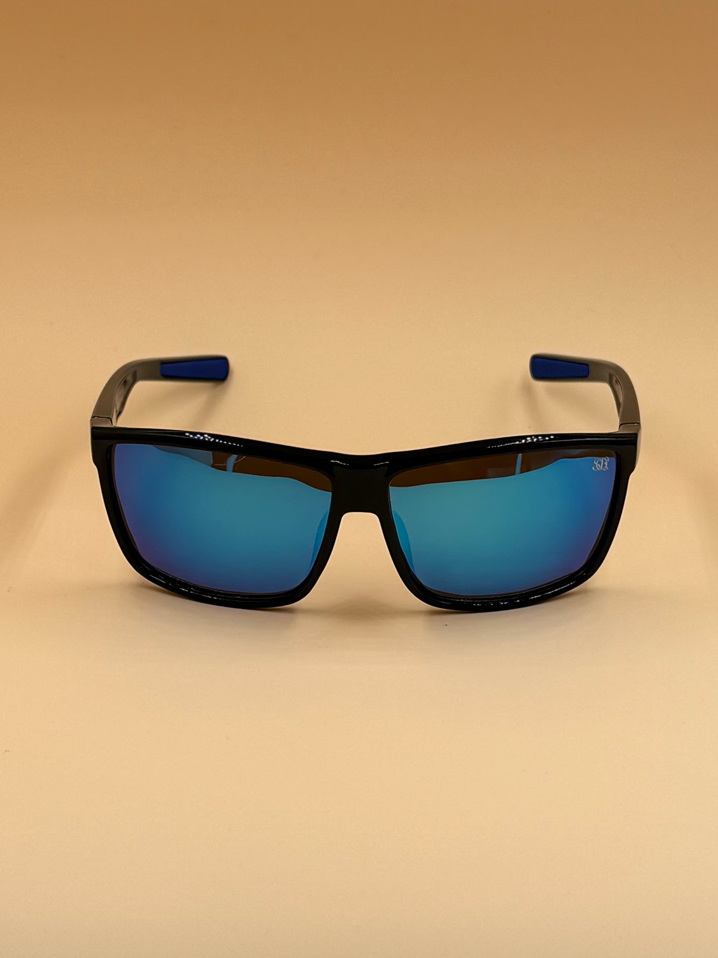 SQUARO Polarized Sunglasses – Men women Lightweight Classic Square Frame wrap style Driving Fishing sport    UVA-UVB SQ20261574