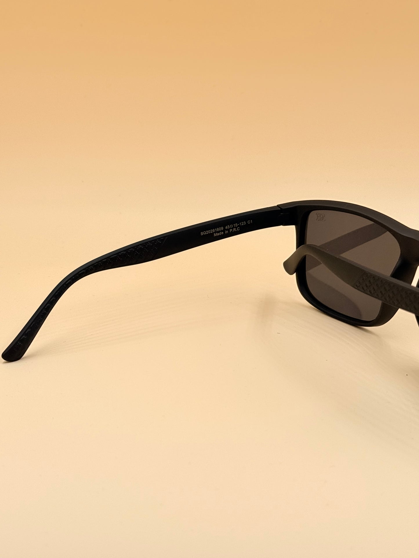 Rectangle SQUARO Polarized Sunglasses Men Women Driving Fishing Biking Hiking UVB-UVA %100 protection SQ20261609 45#15-123(mm)