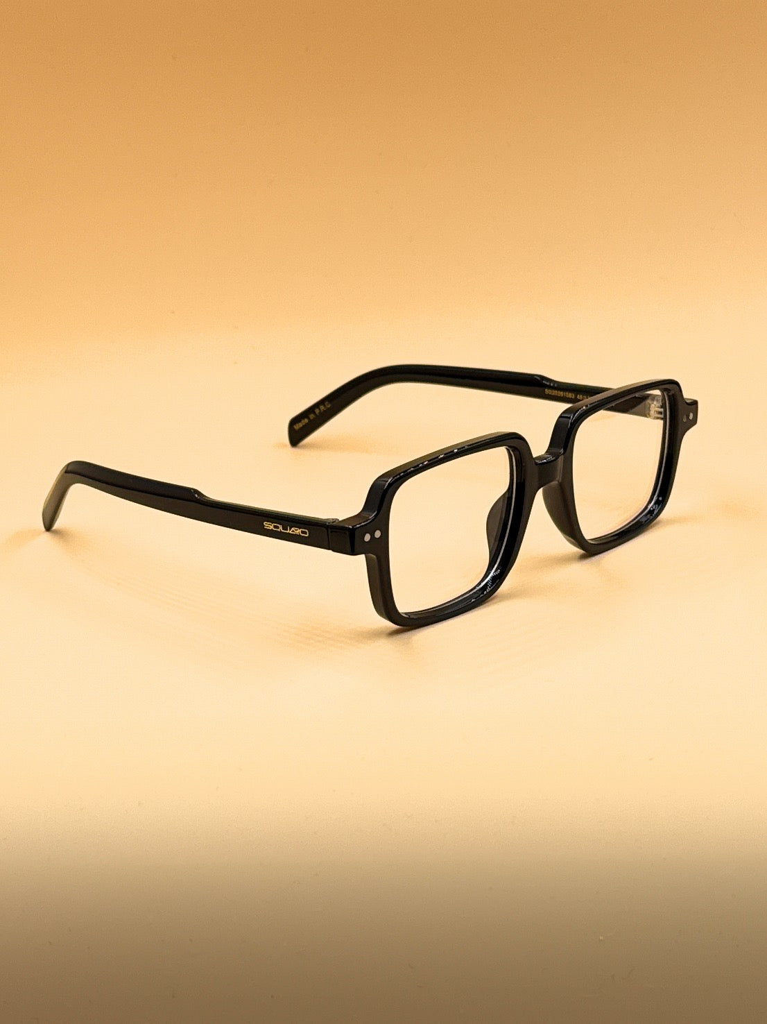 SQUARO SQ20261583 Rectangular Unisex Sunglasses – Classic Black Frame with Durable Flex Hinges