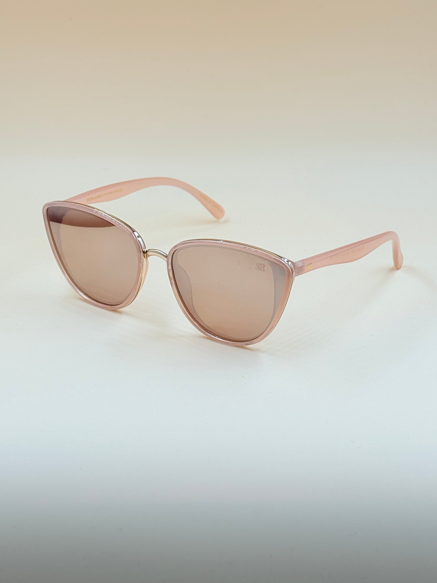 SQUARO Classic Round Fashion Premium quality Sunglasses –UVA SQ20261604