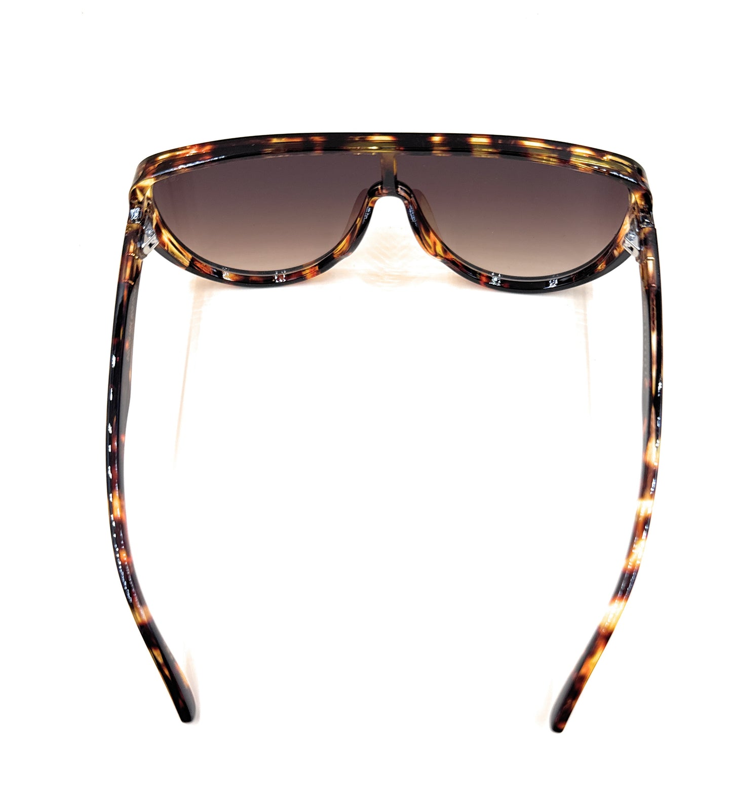SQUARO Oversized Shield Sunglasses for Women – Glossy Black Frame with Gradient Smoke Lenses | SQ20261584