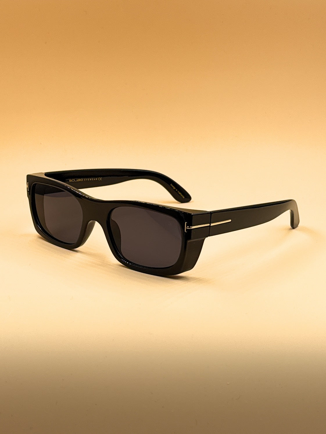SQUARO® Elegant Black Rectangular Sunglasses for Women – Glossy Lightweight PC Frame, 54mm Lens SQ20261575
