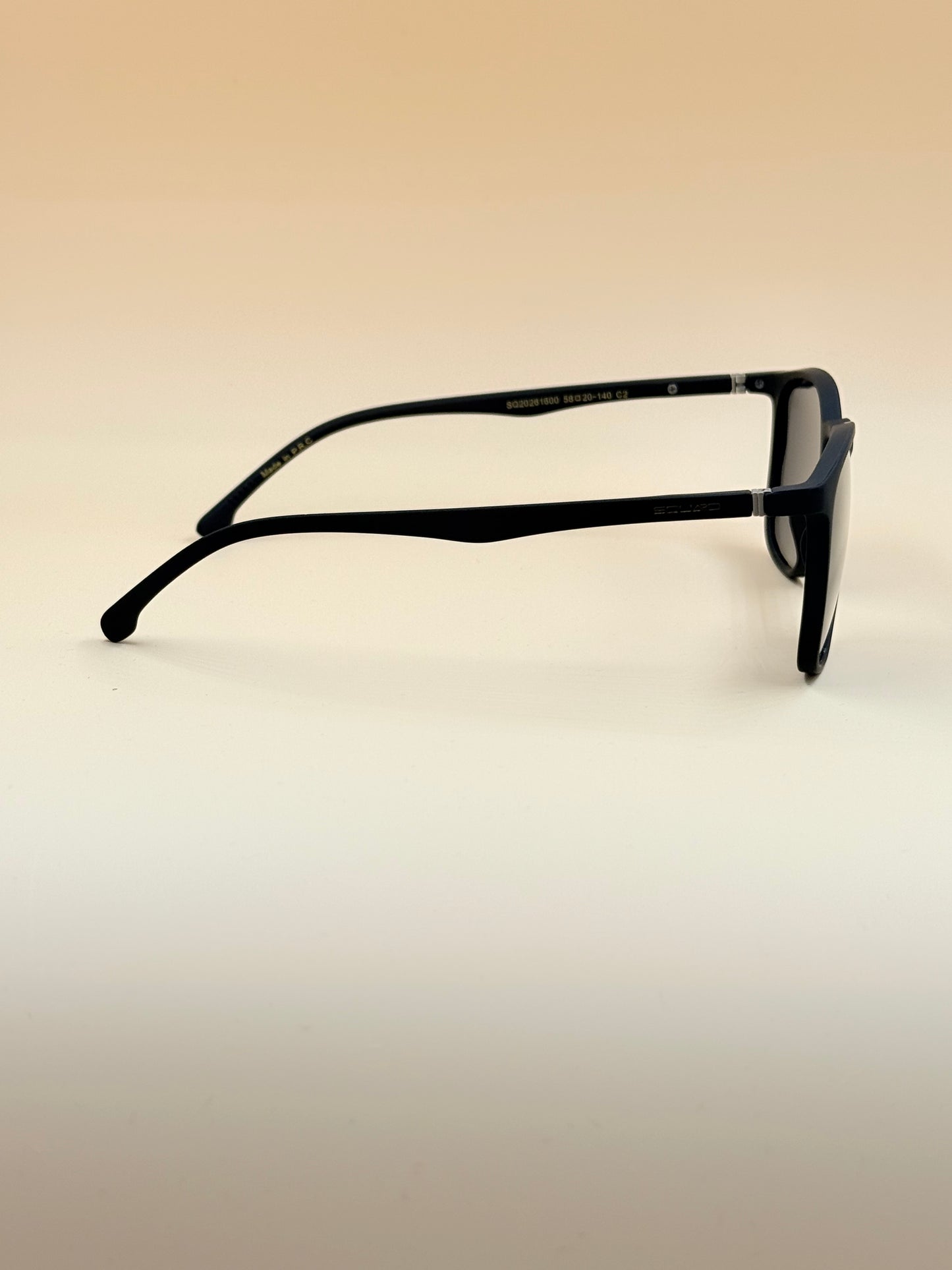 SQUARO Matte Black Polarized Sunglasses – Lightweight Premium quality Frame with Spring Hinges
SQ20261600