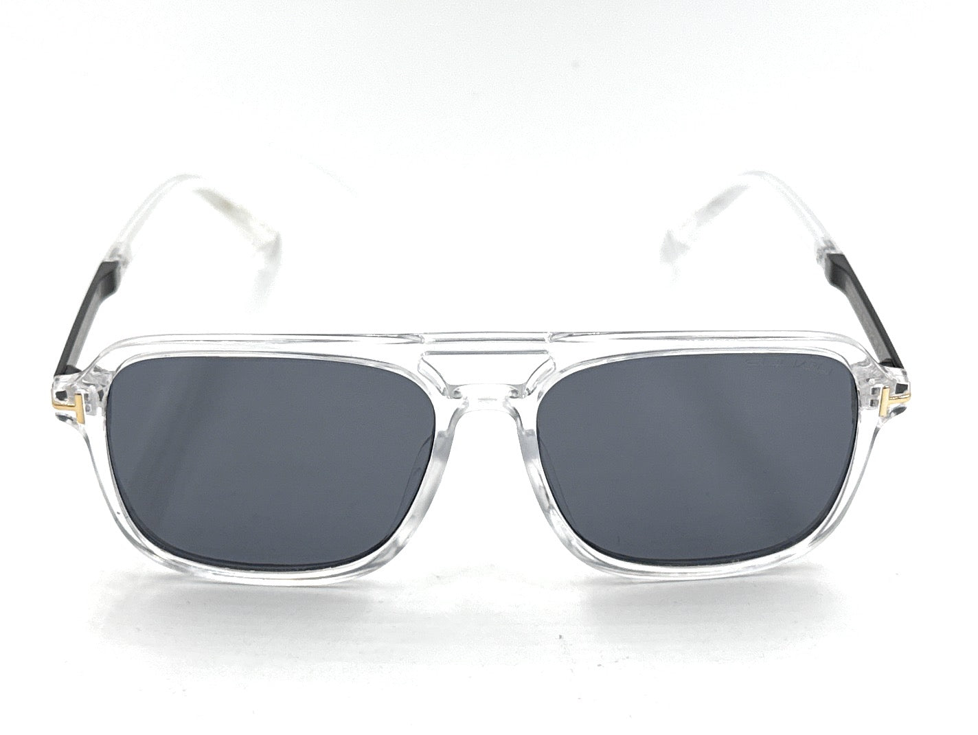 SQUARO Premium Quality Fashion Sunglasses – Black Frame with Gradient Gray Lenses | Classic Square Design
SQ20241520