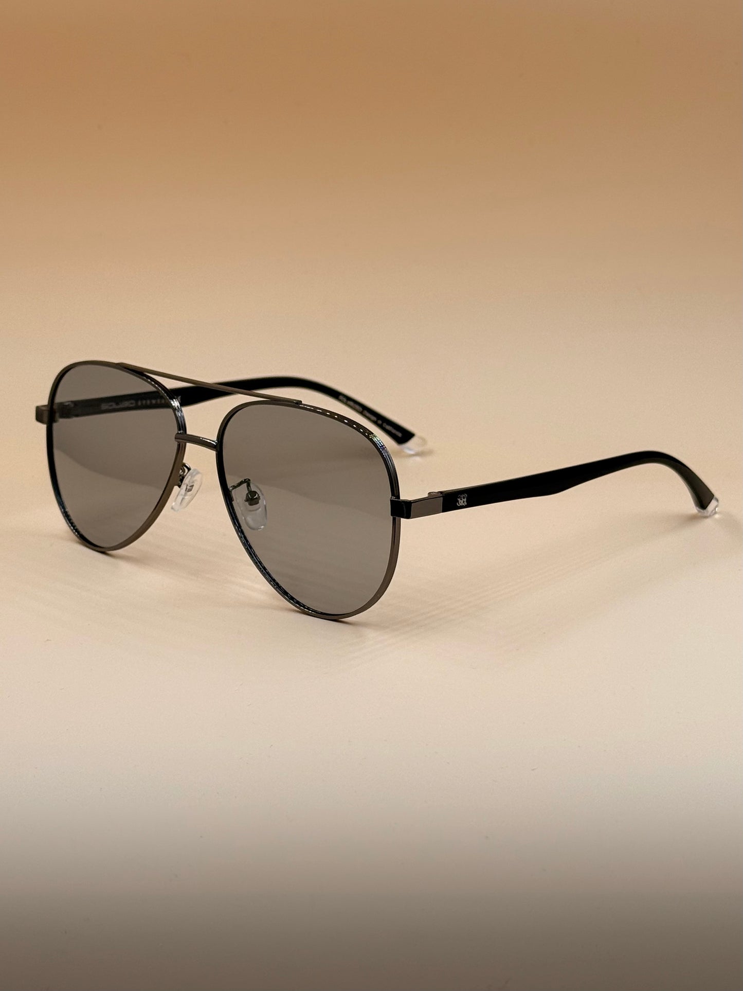 SQUARO Polarized Photochromic Aviator Sunglasses – TR90 + Metal Frame | UV400 Protection High Quality Light weight SQ20261579