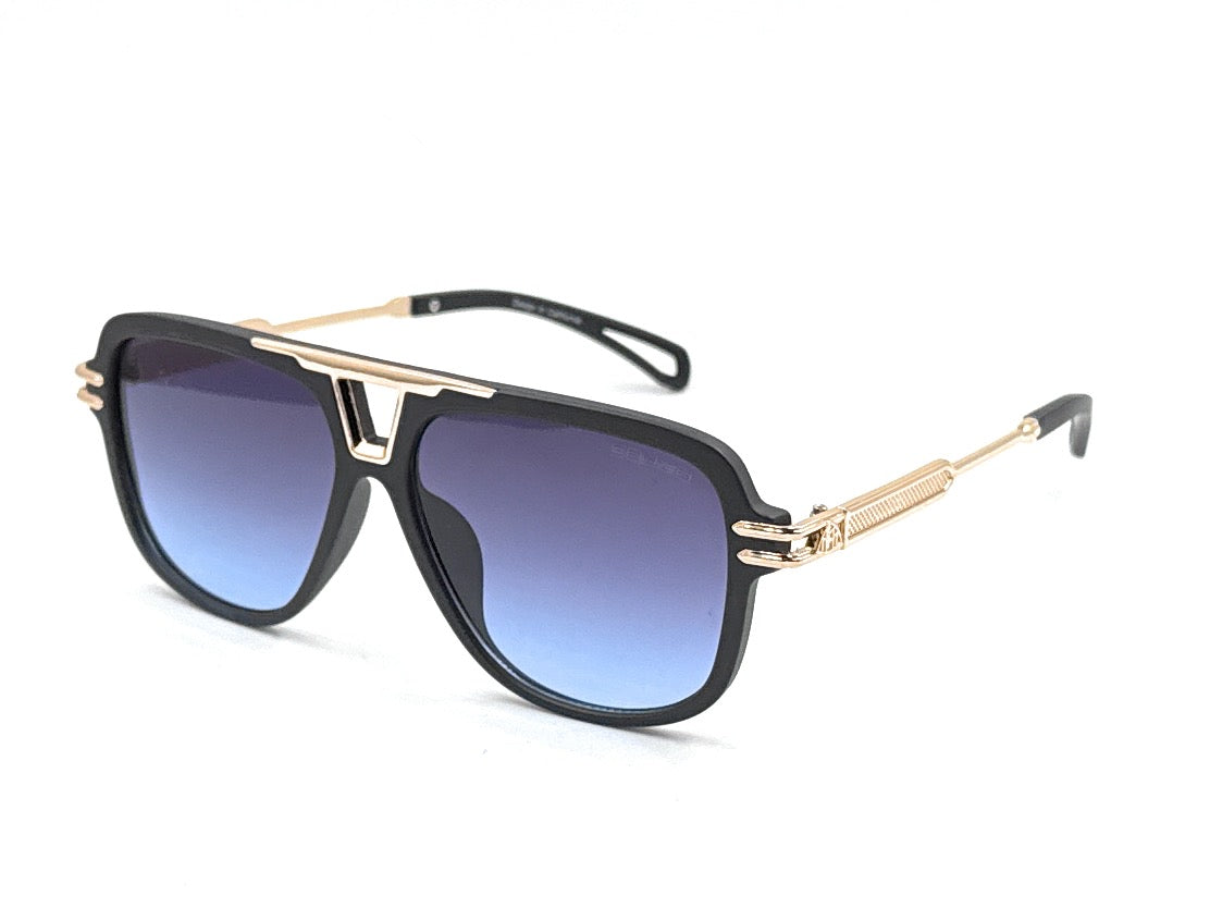 Squaro Plaid Accent Oversized Square Sunglasses – Black Frame with Gradient Brown Lenses      SQ20251570