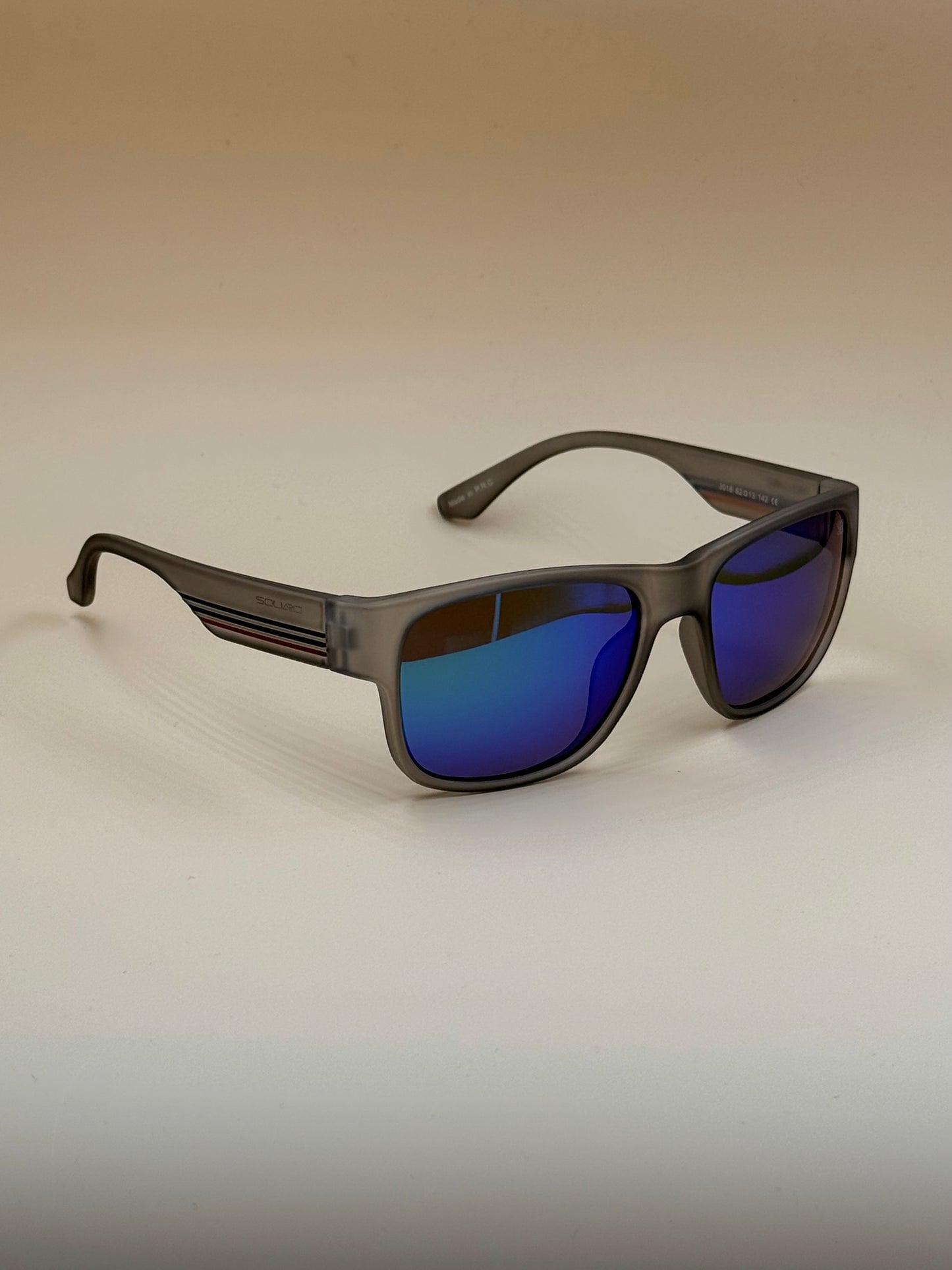SQUARO Model 3018 Polarized Sunglasses – Matte Black Frame | UV400 Protection