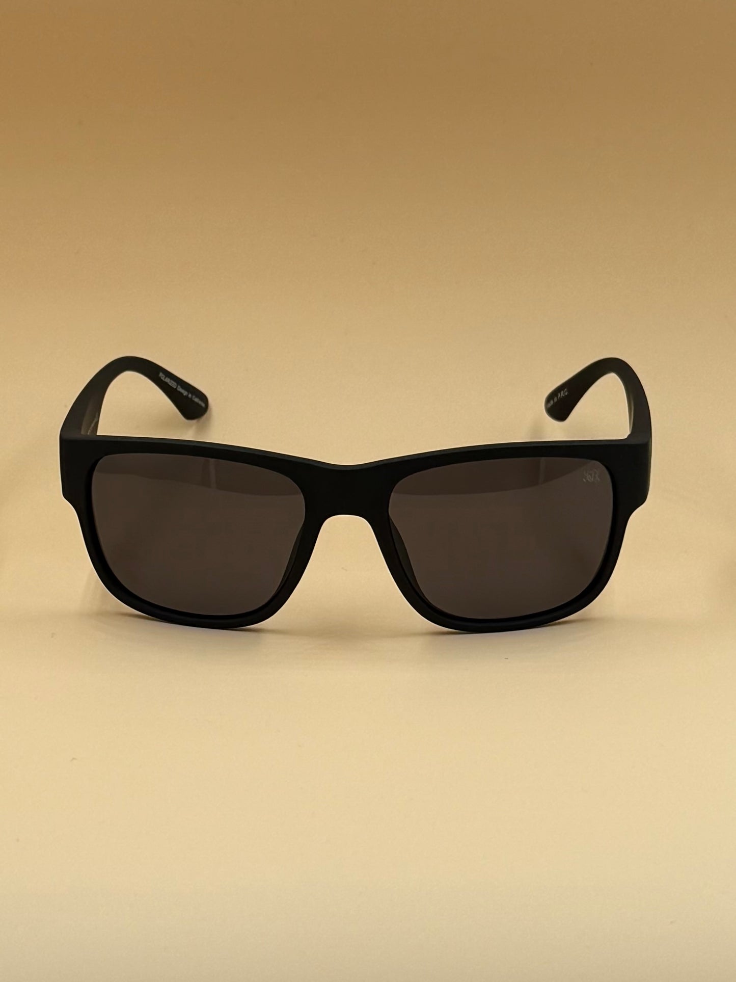 SQUARO Model 3018 Polarized Sunglasses – Matte Black Frame | UV400 Protection