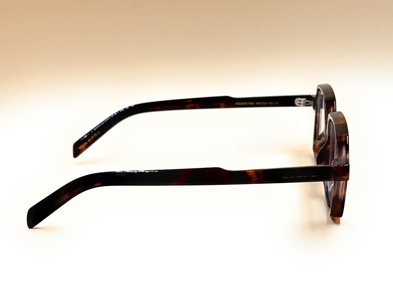 SQUARO SQ20261583 Rectangular Unisex Sunglasses – Classic Black Frame with Durable Flex Hinges