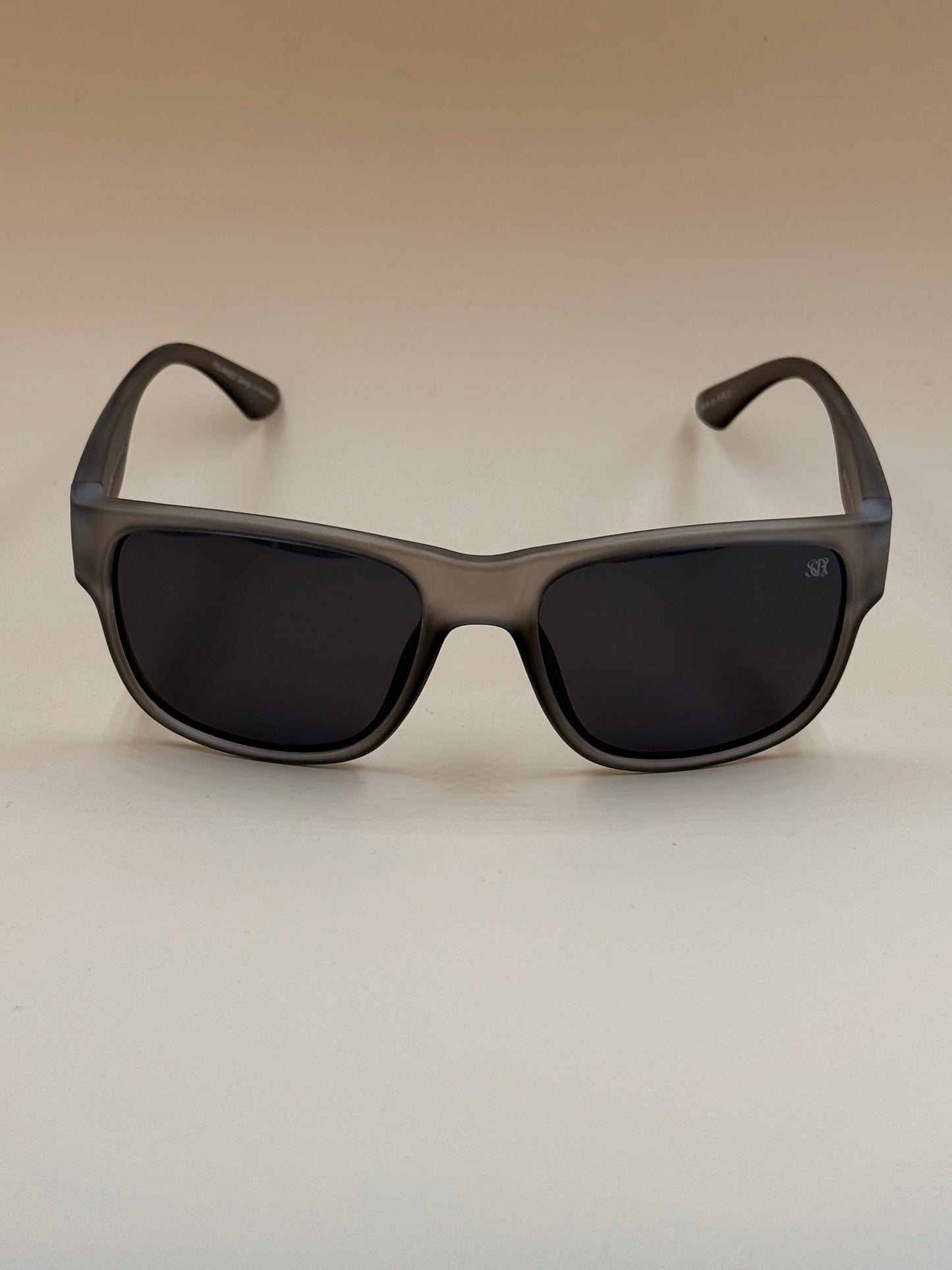 SQUARO Model 3018 Polarized Sunglasses – Matte Black Frame | UV400 Protection
