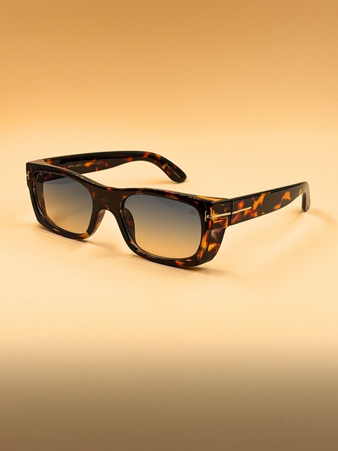 SQUARO® Elegant Black Rectangular Sunglasses for Women – Glossy Lightweight PC Frame, 54mm Lens SQ20261575