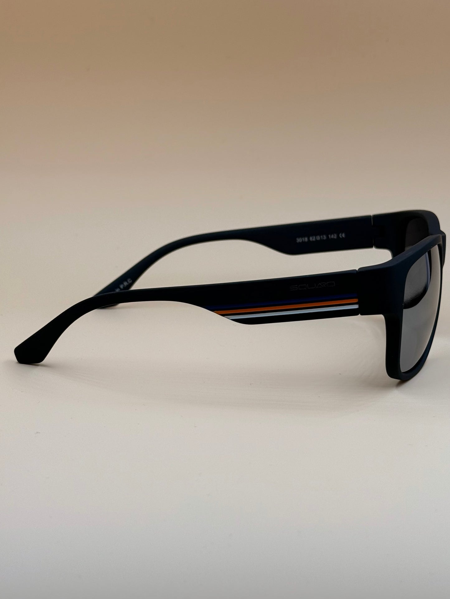 SQUARO Model 3018 Polarized Sunglasses – Matte Black Frame | UV400 Protection
