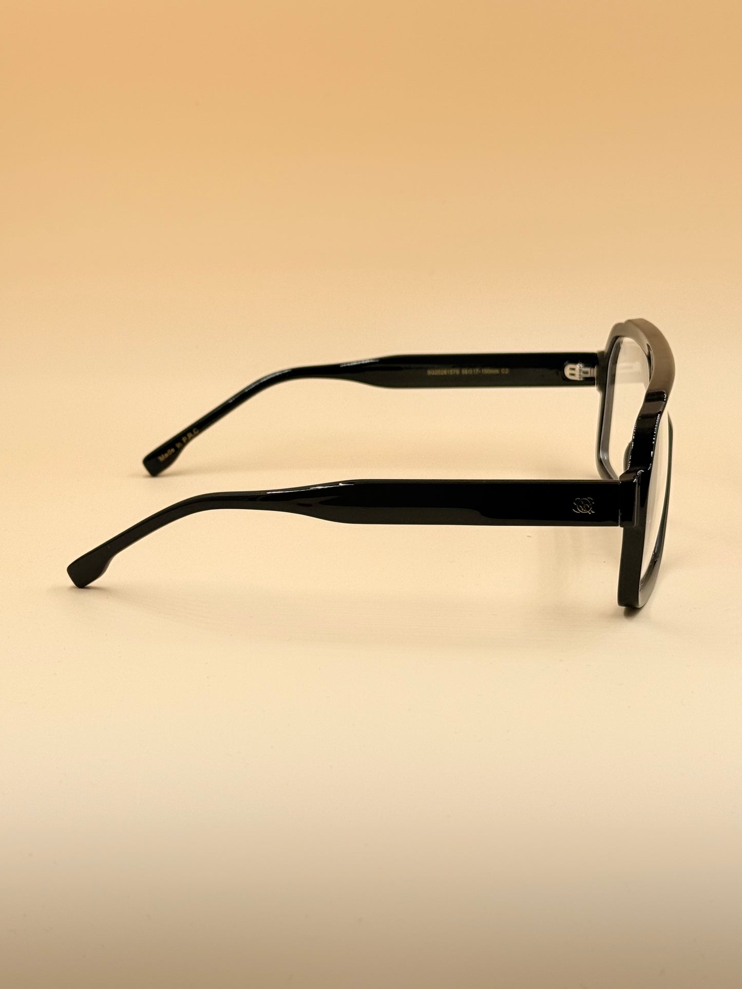 SQUARO Oversized Shield Sunglasses – Yellow Tea Gradient Lens, Square Flat-Top Frame, UV Protection