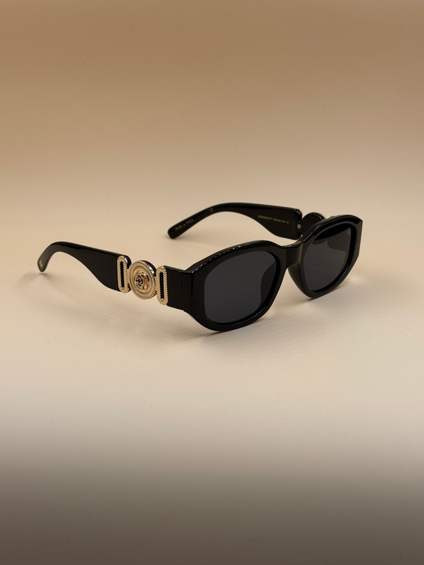 SQUARO Hexa Black – Polarized UV400 Unisex Hexagon Sunglasses | Premium PC + Metal Frame SQ20261577