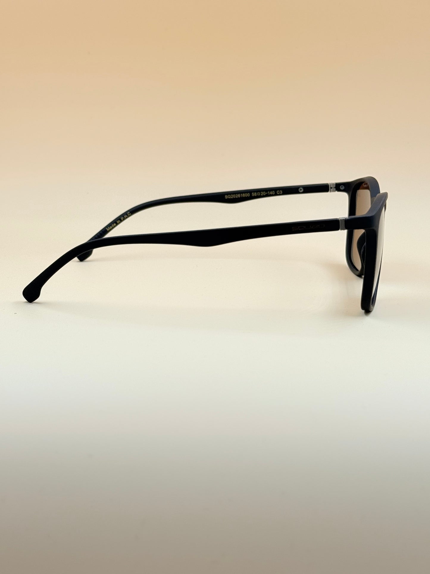 SQUARO Matte Black Polarized Sunglasses – Lightweight Premium quality Frame with Spring Hinges
SQ20261600