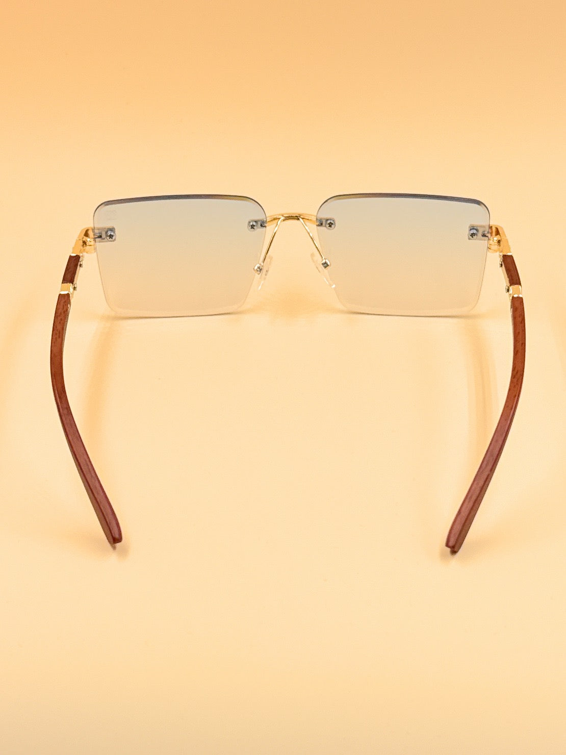 SQUARO Rimless Rectangular Photochromic Sunglasses – Gold Metal & Wood Frame | UV400 Gradient Lenses | 59mm  SQ20261581