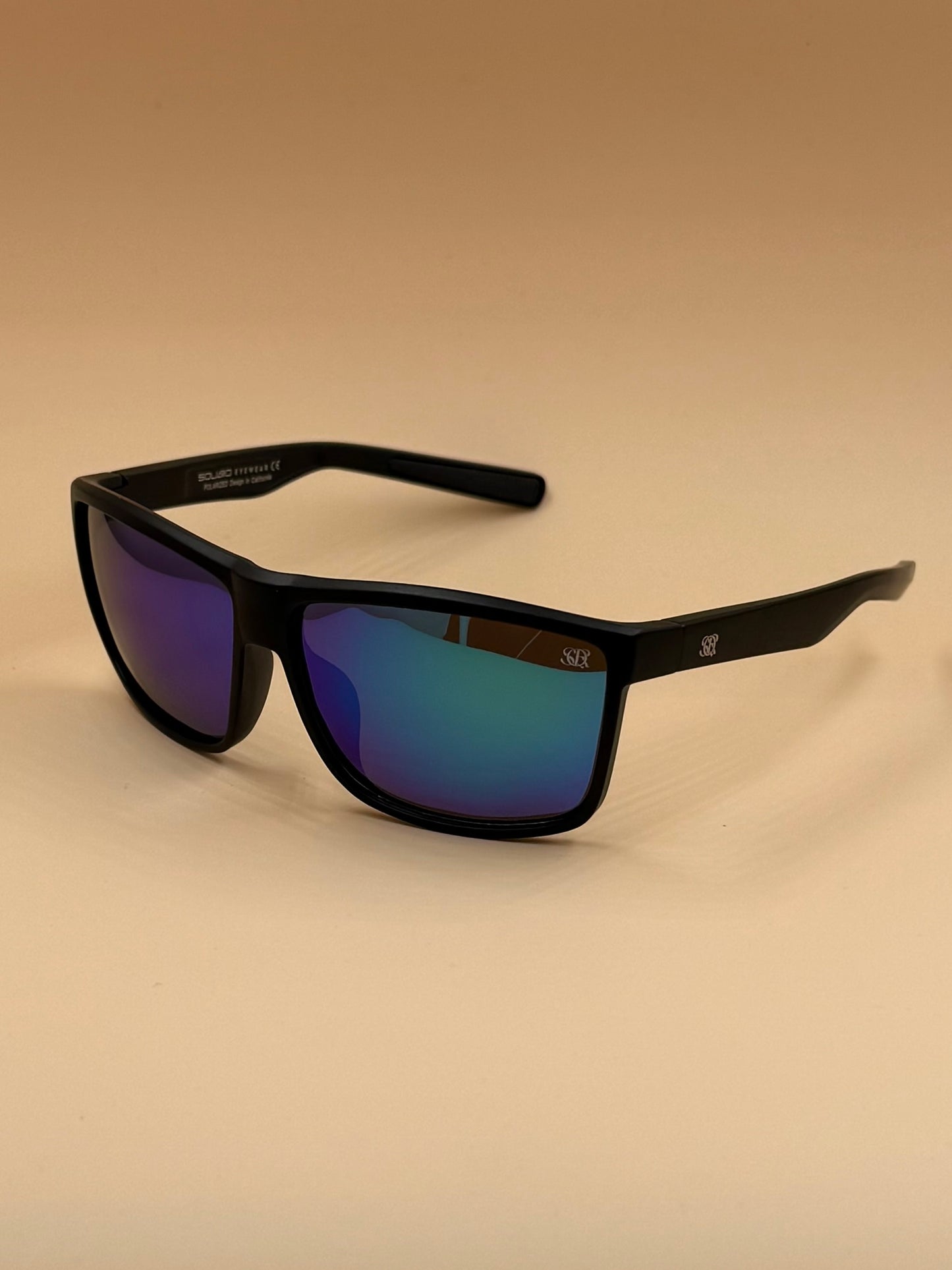 SQUARO Polarized Sunglasses – Men women Lightweight Classic Square Frame wrap style Driving Fishing sport    UVA-UVB SQ20261574