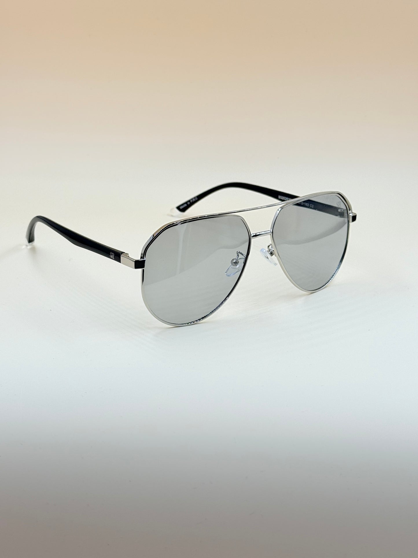 SQUARO Polarized Photochromic Aviator Sunglasses – TR90 + Metal Frame | UV400 Protection High Quality Light weight SQ20261611