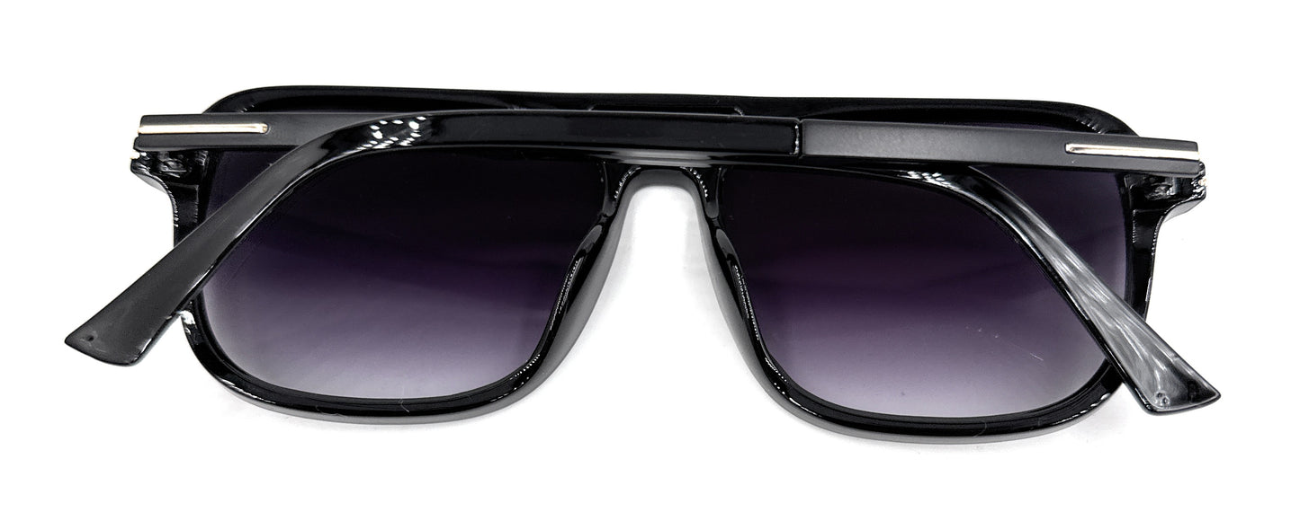 SQUARO Premium Quality Fashion Sunglasses – Black Frame with Gradient Gray Lenses | Classic Square Design
SQ20241520