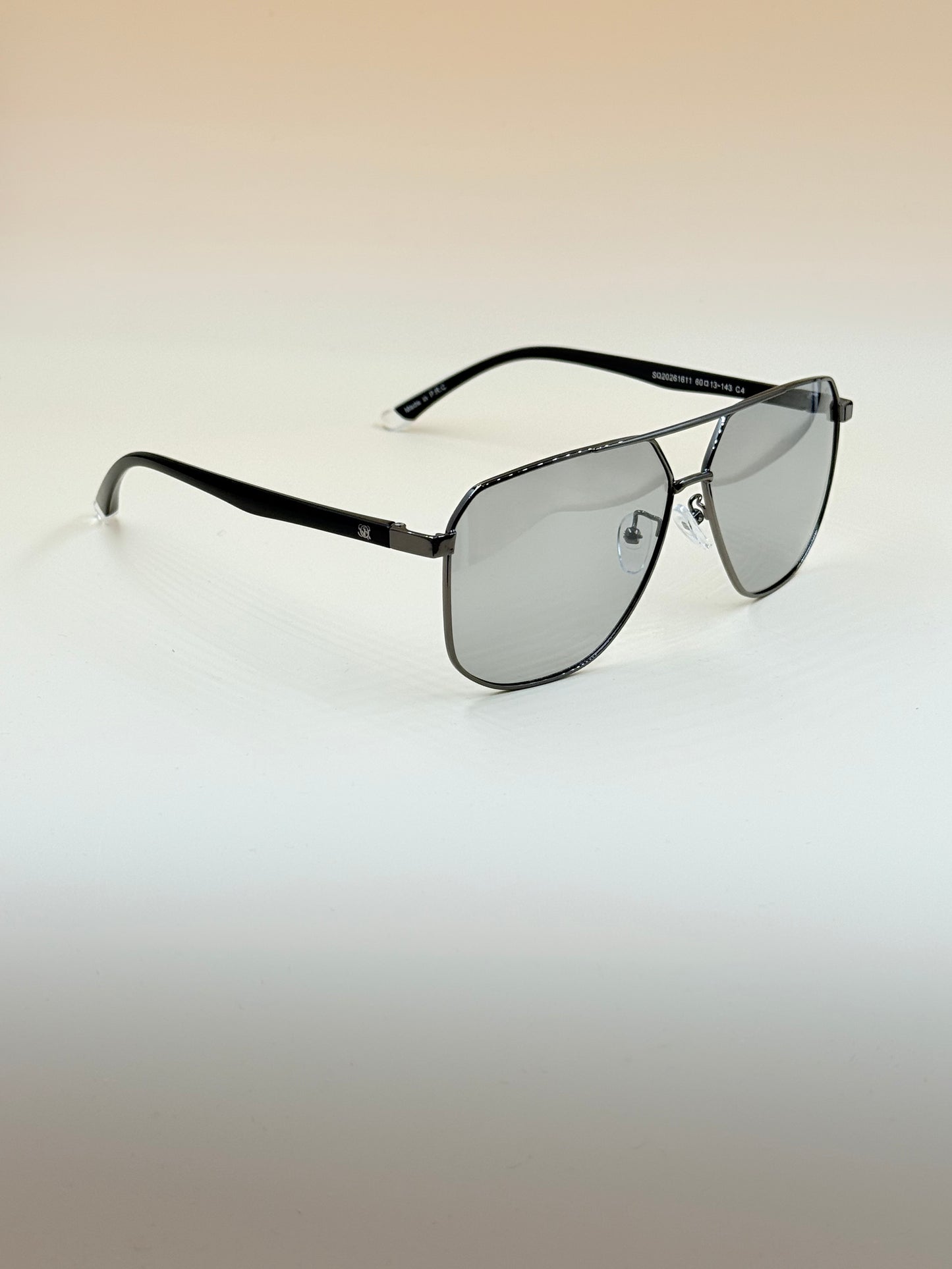 SQUARO Polarized Photochromic Rectangular Sunglasses – TR90 + Metal Frame | UV400 Protection High Quality Light weight SQ20261611Rectangular wrap