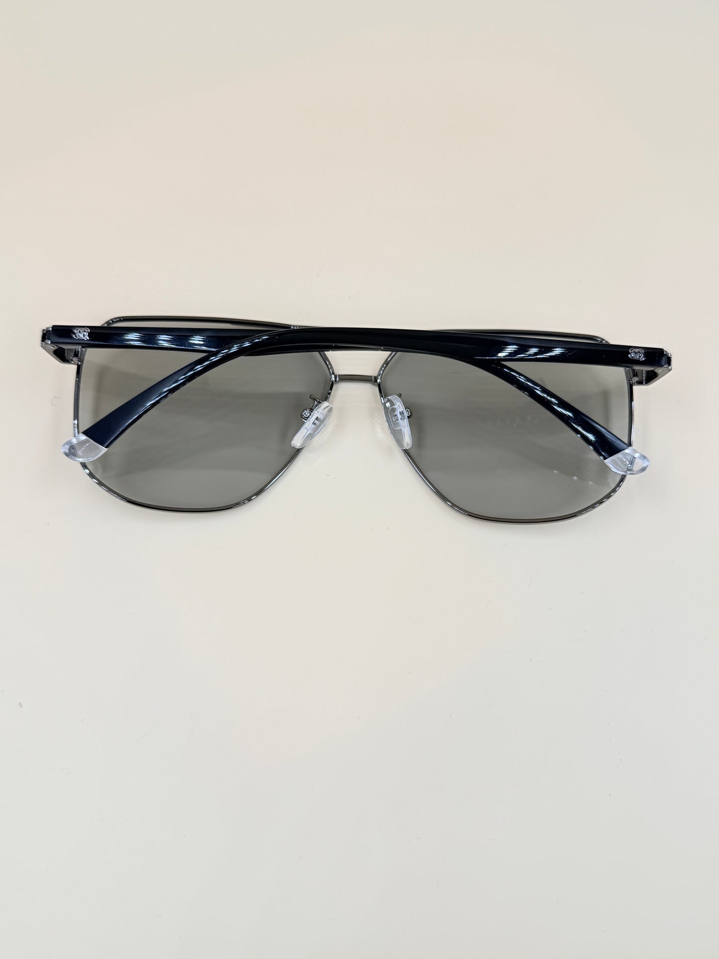 SQUARO Polarized Photochromic Rectangular Sunglasses – TR90 + Metal Frame | UV400 Protection High Quality Light weight SQ20261611Rectangular wrap
