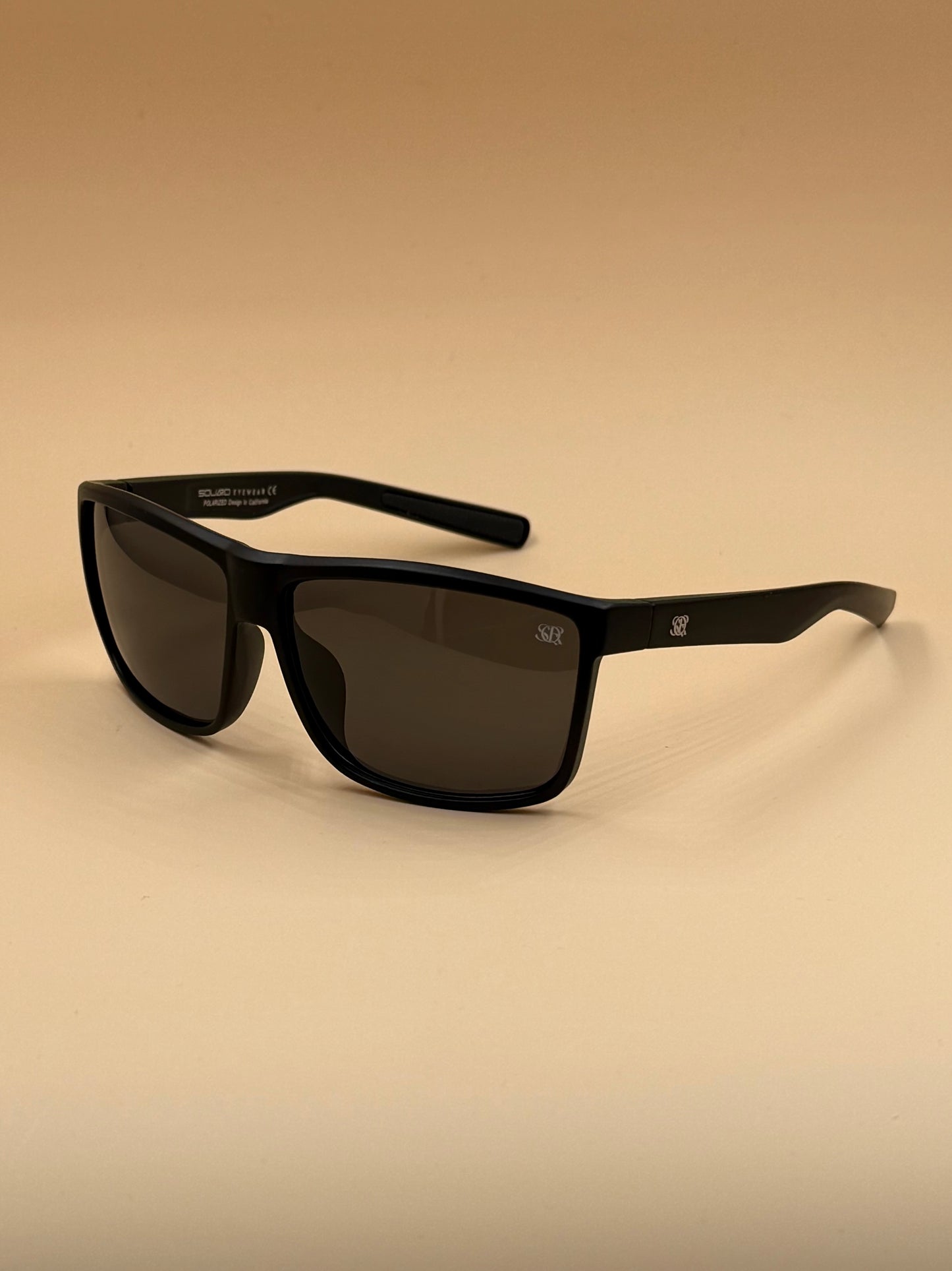 SQUARO Polarized Sunglasses – Men women Lightweight Classic Square Frame wrap style Driving Fishing sport    UVA-UVB SQ20261574
