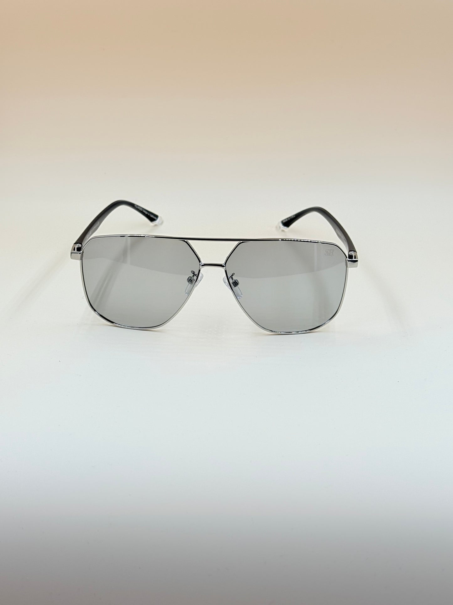 SQUARO Polarized Photochromic Rectangular Sunglasses – TR90 + Metal Frame | UV400 Protection High Quality Light weight SQ20261611Rectangular wrap