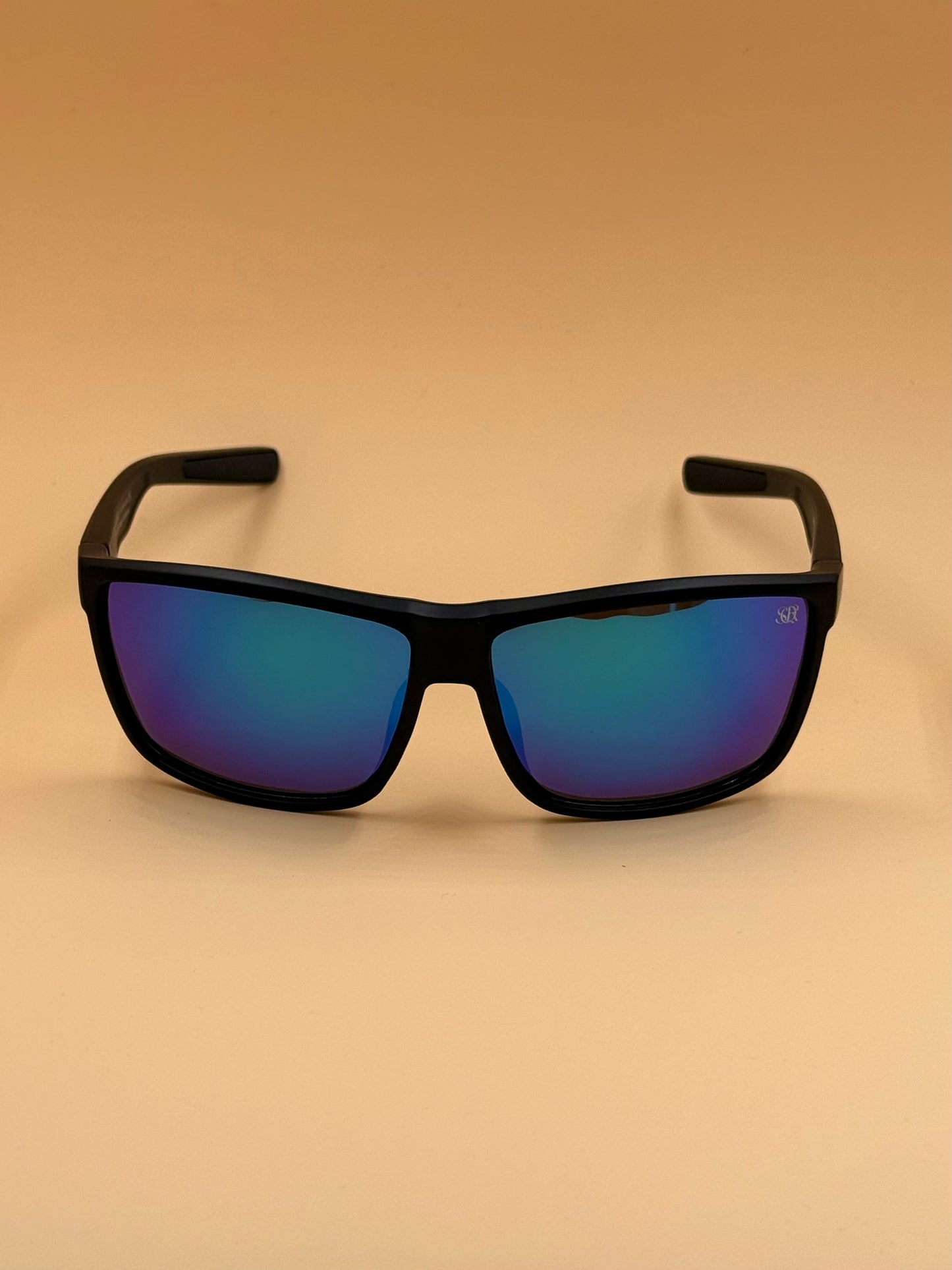 SQUARO Polarized Sunglasses – Men women Lightweight Classic Square Frame wrap style Driving Fishing sport    UVA-UVB SQ20261574