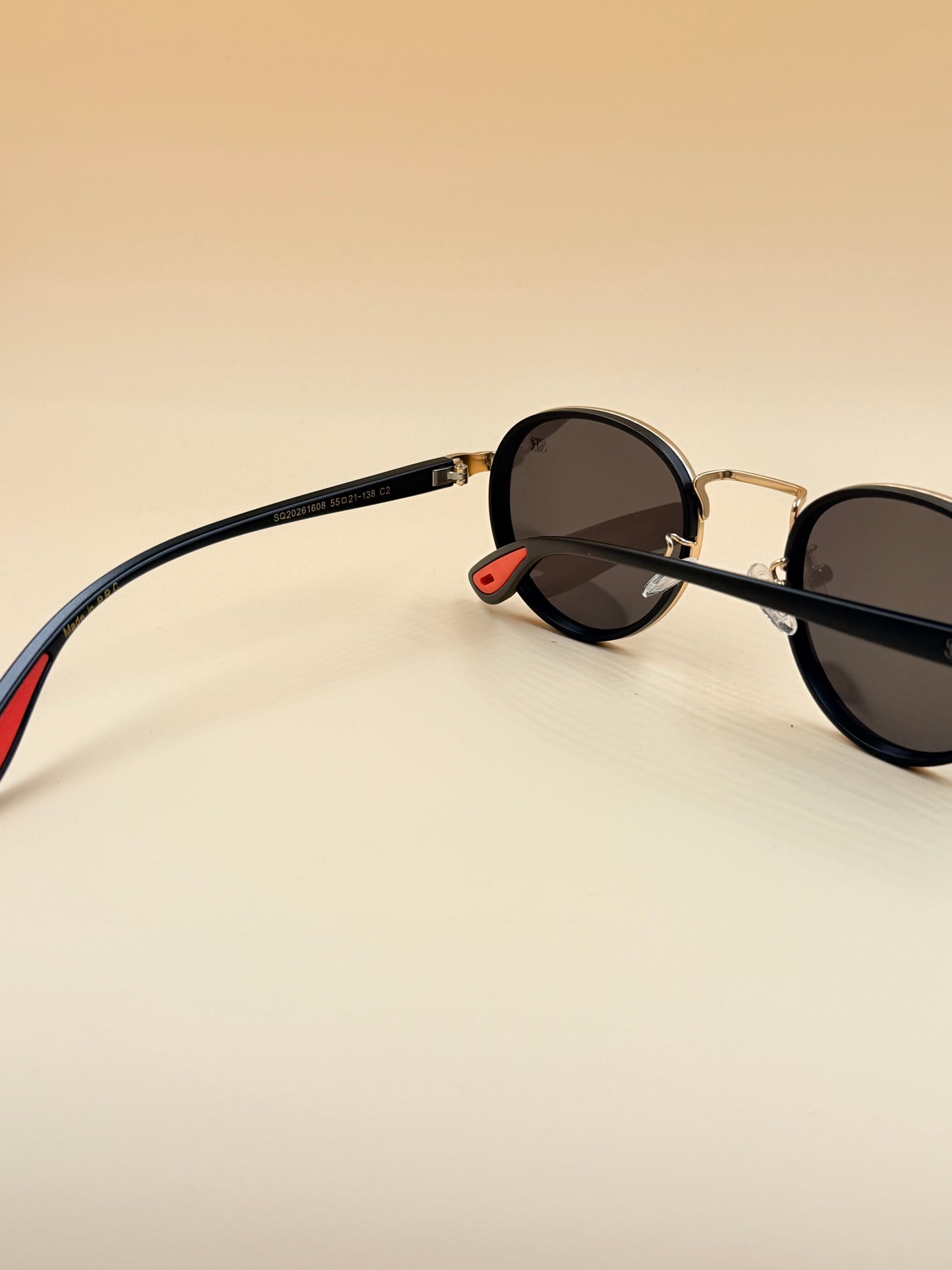 SQUARO Vintage Round Photochromic Polarized Sunglasses UVB- UVA SQ20261608