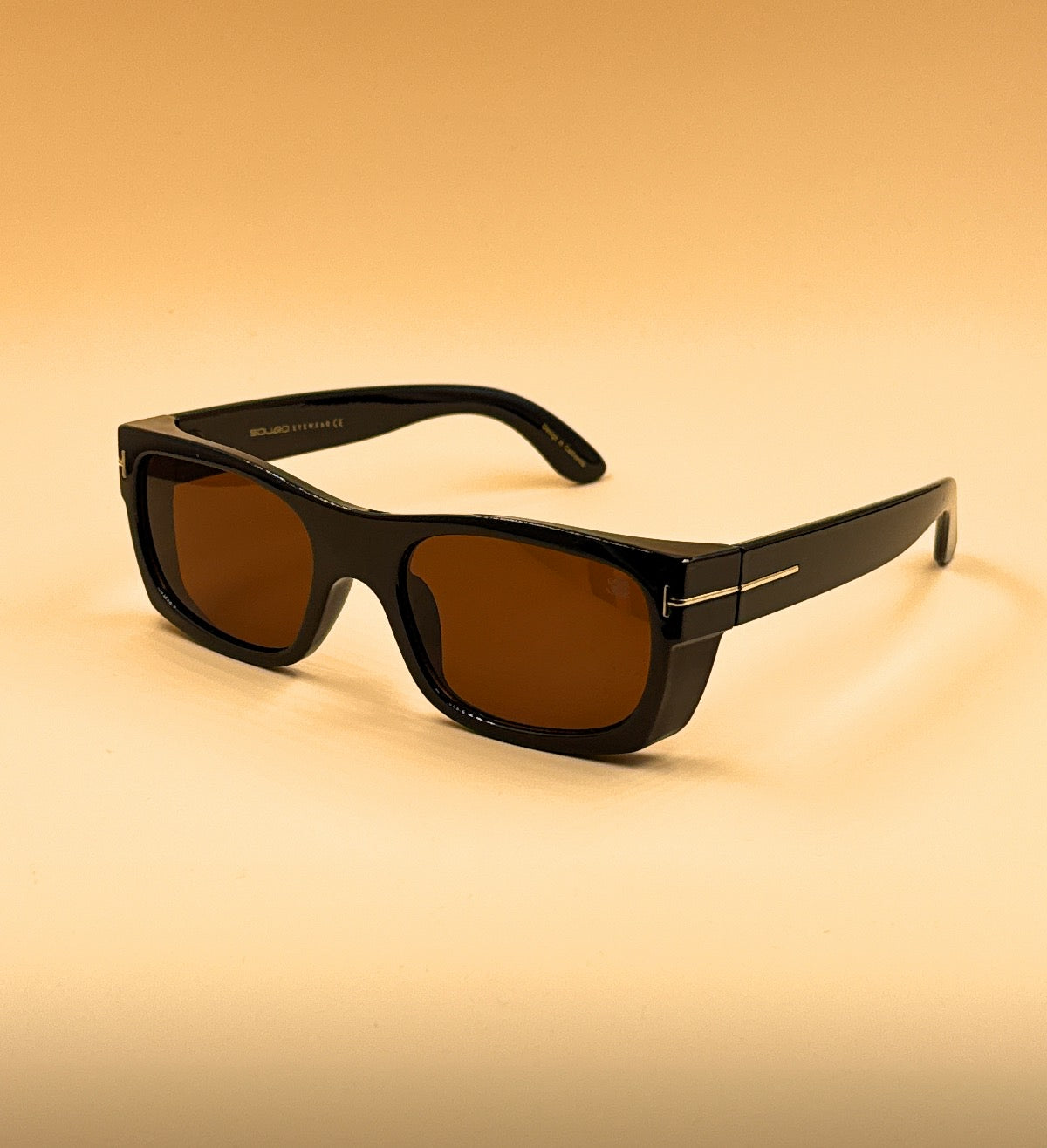 SQUARO® Elegant Black Rectangular Sunglasses for Women – Glossy Lightweight PC Frame, 54mm Lens SQ20261575