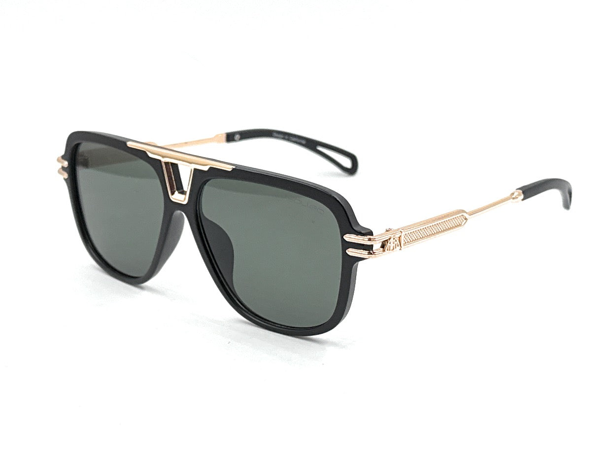 Squaro Plaid Accent Oversized Square Sunglasses – Black Frame with Gradient Brown Lenses      SQ20251570