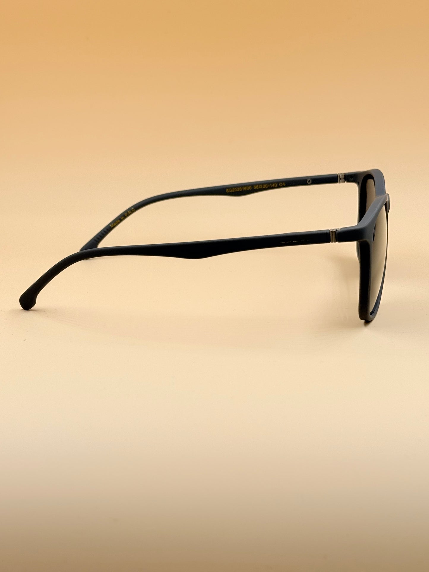 SQUARO Matte Black Polarized Sunglasses – Lightweight Premium quality Frame with Spring Hinges
SQ20261600