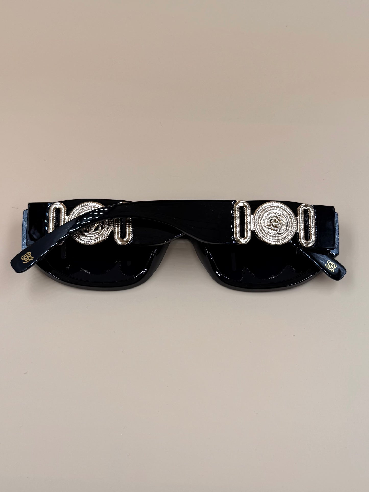 SQUARO Hexa Black – Polarized UV400 Unisex Hexagon Sunglasses | Premium PC + Metal Frame SQ20261577