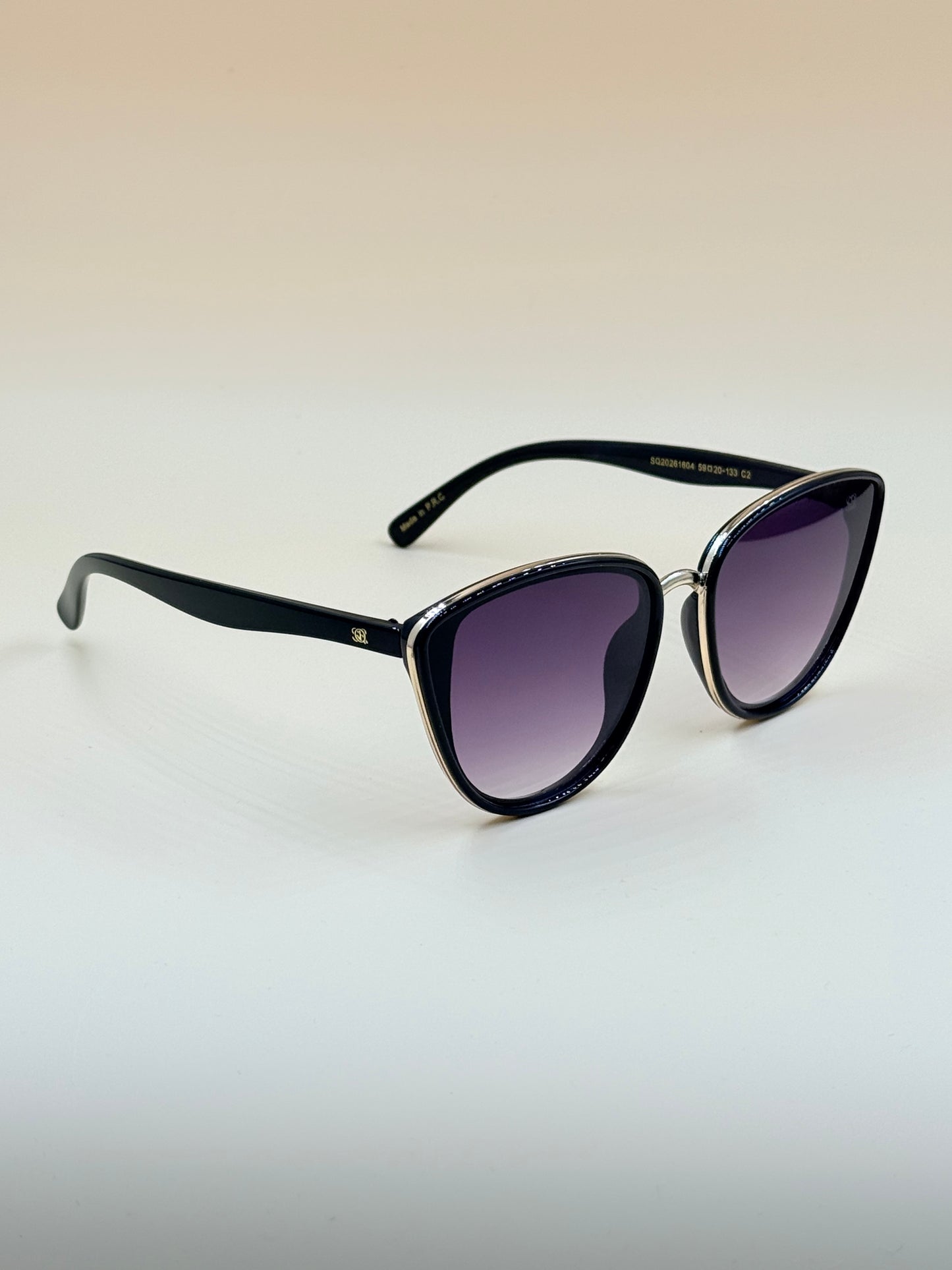 SQUARO Classic Round Fashion Premium quality Sunglasses –UVA SQ20261604